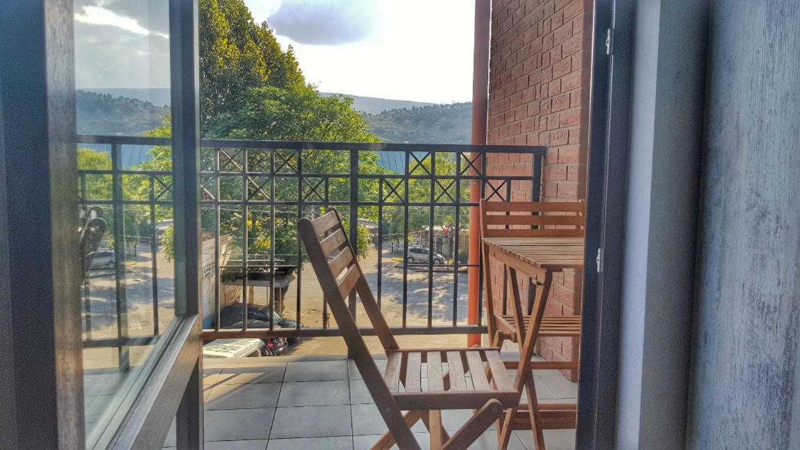 Your Home In Tbilisi: Cosy Stay In The Old City Kültér fotó